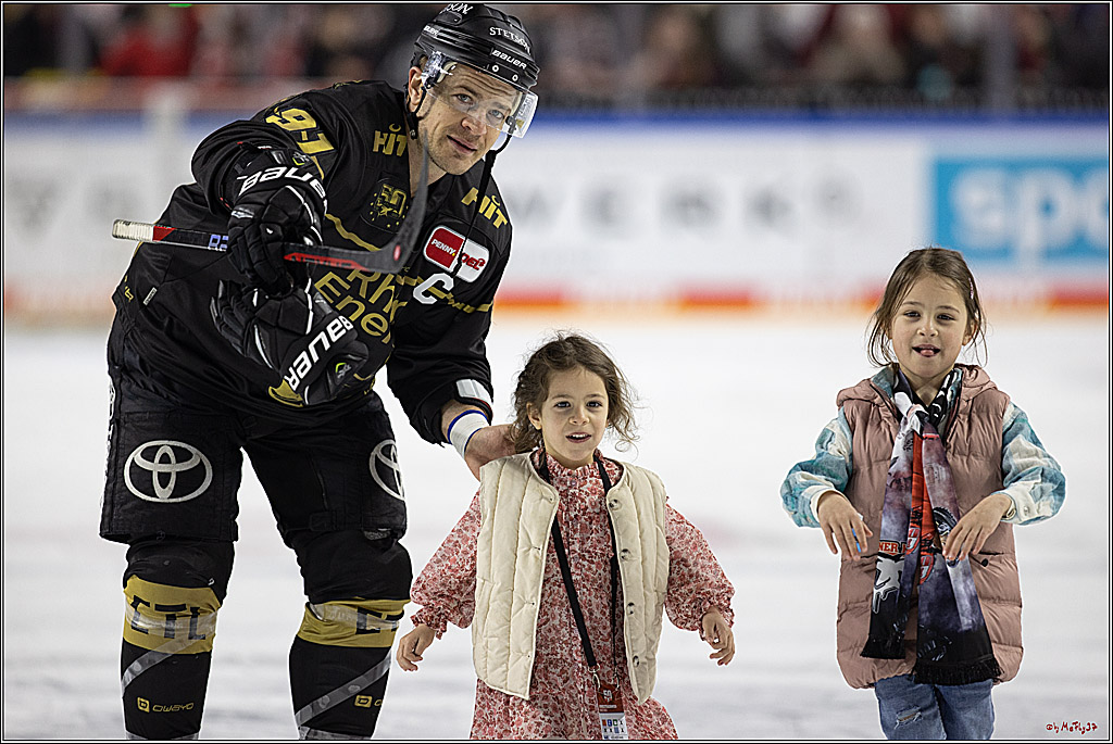 PENNY DEL;  Koelner Haie - Bietigheim Steelers; Koeln, 05.03.2023